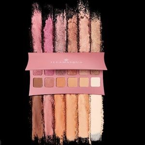 New Unveiled Artistry Palette by ILLMASQUA